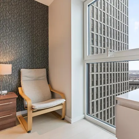 Elegant 2br Flat On 20th Floor Near Many Attractions Londýn