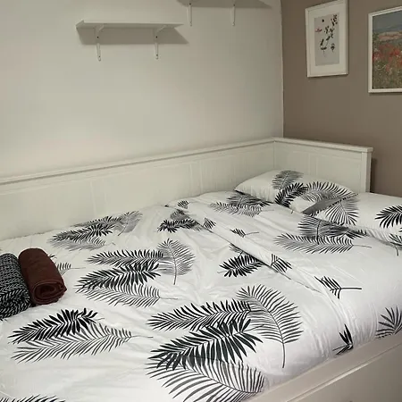Rahal Compton Guest house London
