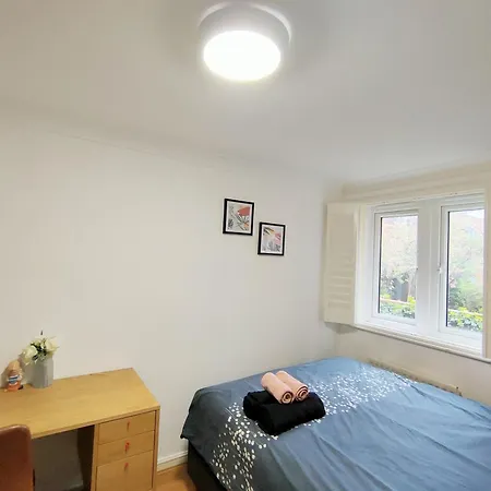 Spacious 3-bed Cosy Flat In Westminster