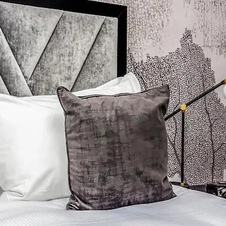 Pass The Keys Penthouse Oasis In Trendy Fulham شقة لندن