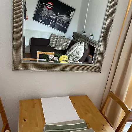 3 Bedroom Flat In Maida Vale