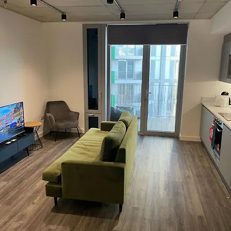 Superb Modern 2-bed In Greenwich Apartment Abbey Wood