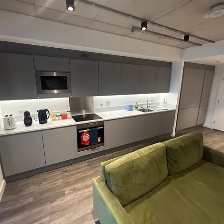 Superb Modern 2-bed In Greenwich