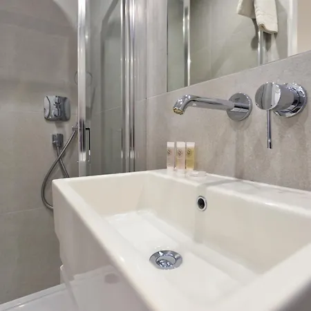 Earls Court East Serviced By Stayprime London