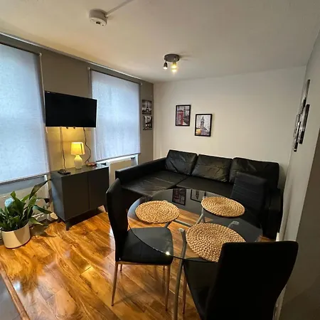Lovely 2 Bedrooms London