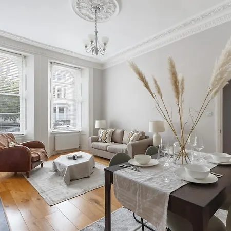 Apartment Parea Living - Notting Hill, Stylish 1-bedroom Flat, Private Gardens, Remote Working