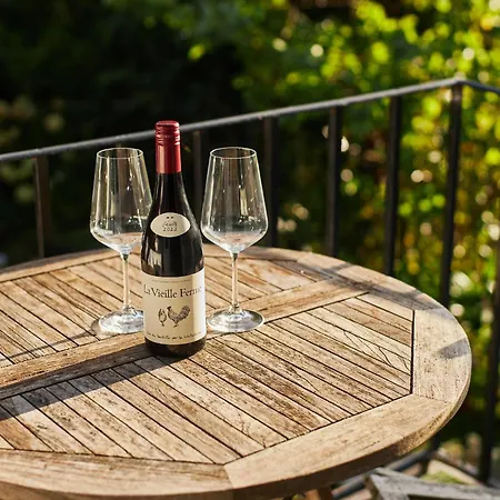 Apartment Parea Living - Notting Hill, Stylish 1-bedroom Flat, Private Gardens, Remote Working London