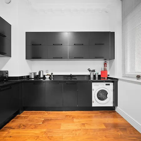 1, 48 Bishopsgate By Living Holiday home