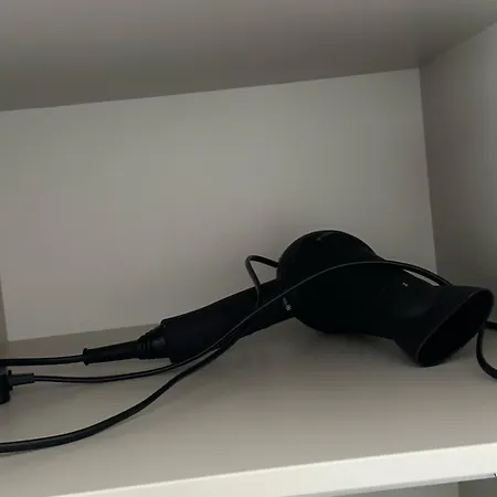 L-houses *