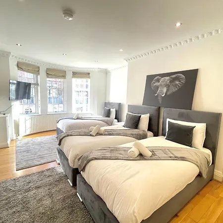 Hyde Park Corner House