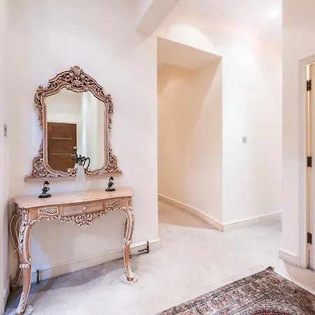 Luxury 4 Bedroom Flat In Sussex Gardens Apartamento Londres