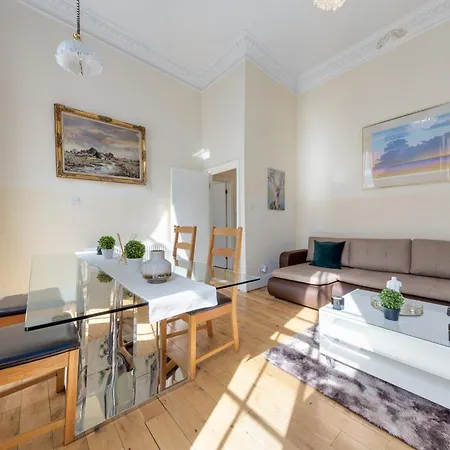 Baker 204 Apartment London