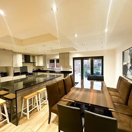 Beahive House Redbridge