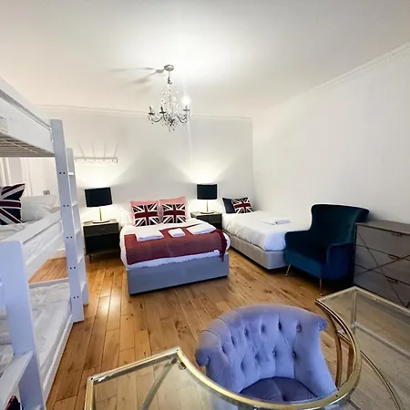 Beahive House Holiday home *
