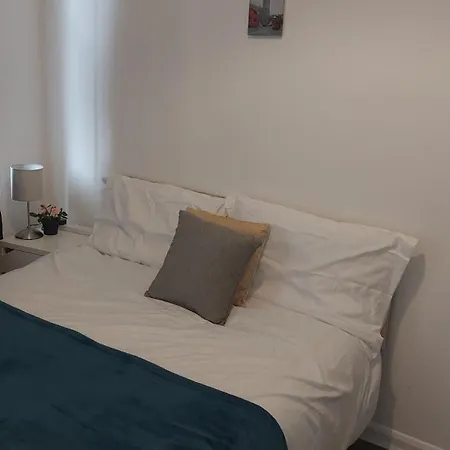 Sandfield Private In King's Cross St Pancras London
