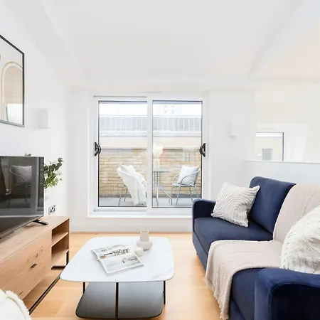 Fitzrovia & Soho - 2br With Balcony - Cityapartmentstay Apartment