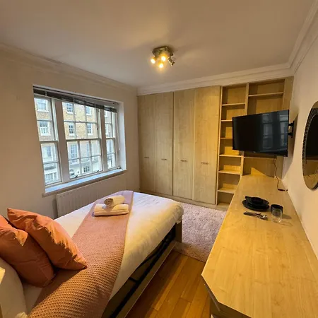 Hyde Park Corner House London