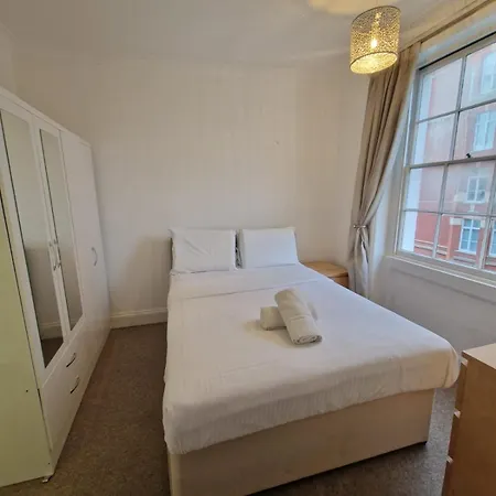 Baker Street 3* London