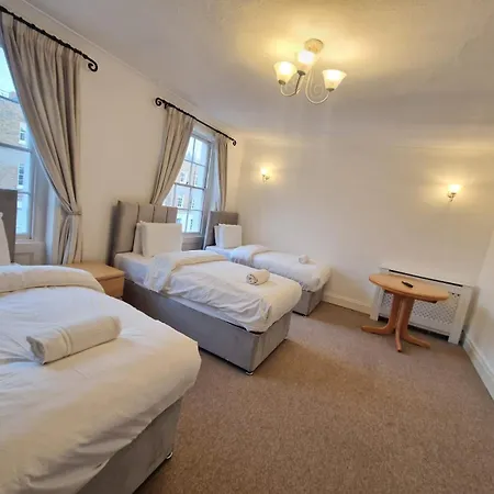 Baker Street 3* London