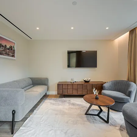 Arcadia Residences - Luxury In Kensington Apartment London