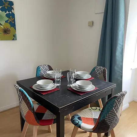 2bed Cozy Spacious - 15min To Canary Wharf O2 Excel *