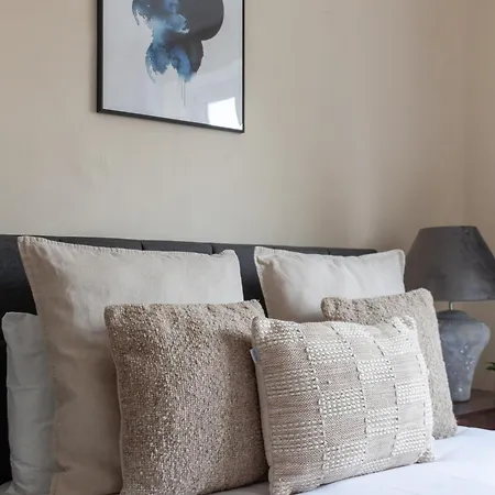 Apartment The Wimbledon Park Luxury London