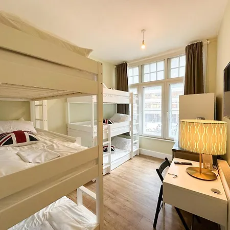 493 Guest house *
