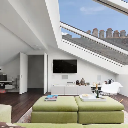 Elegant Paddington Penthouse By Morethanstays