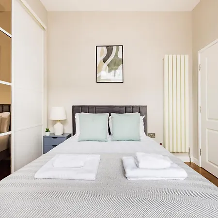 Apartment The Chelsea Collection