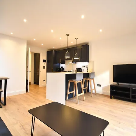 Apartment Stunning 2 Bed