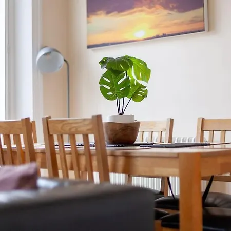 公寓 Spacious & 3-bed Flat By Popular Waterloo! 伦敦