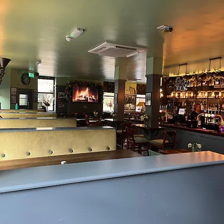Dockers Inn 2*