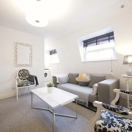 Cozy 1 Bed 2 Mins From Paddington *