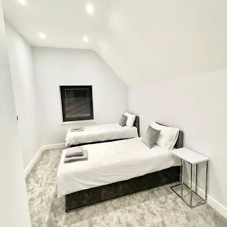 D & D Luxury Aparthotel