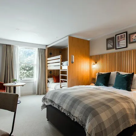 The Park 3* Teddington