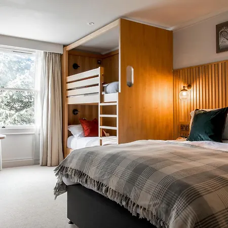 The Park 3* Teddington