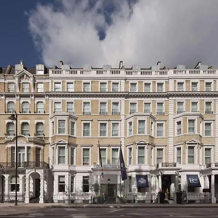 מלון Doubletree By Hilton Kensington