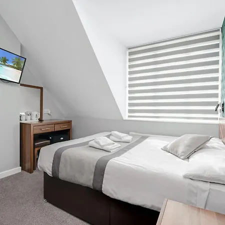 King Solomon Hotel- Golders Hotel