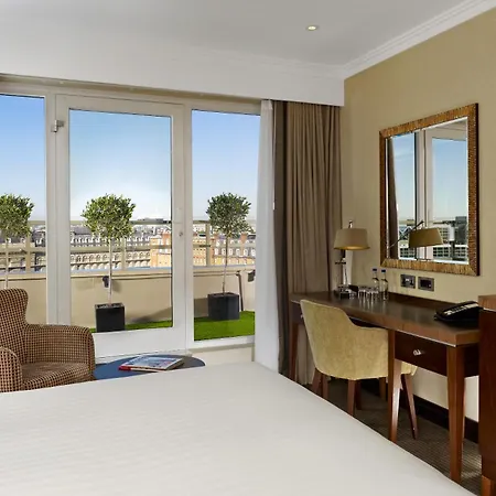 Ξενοδοχείο Doubletree By Hilton Victoria 4*