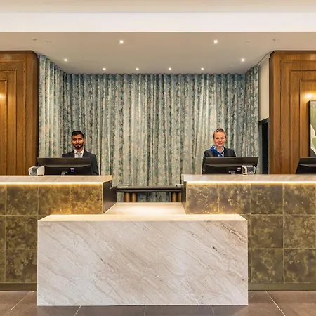 Ξενοδοχείο Doubletree By Hilton Victoria 4*