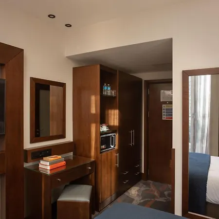 Montcalm Chilworth Townhouse, Paddington 5*