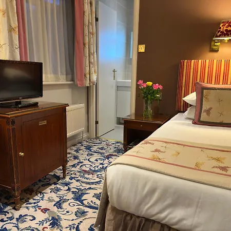 London Lodge Hotel 3* London