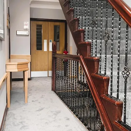 Eurotraveller Hotel- Express 3* London