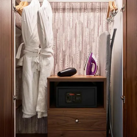 Hotel The Cumberland, 4*