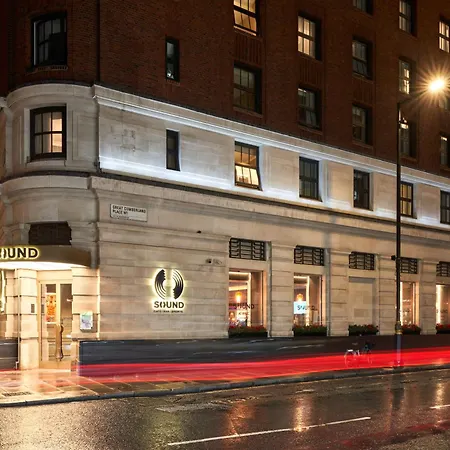 The Cumberland, Hotel 4*