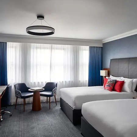The Cumberland, 4*