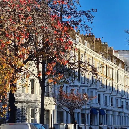 London Lodge Hotel Hotel 3*