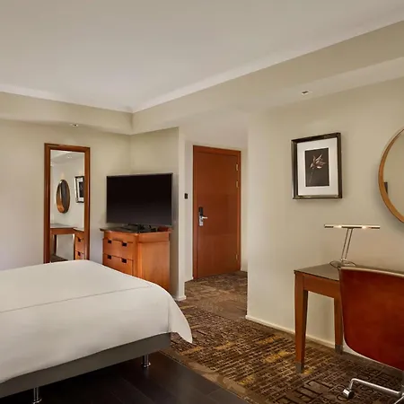 Hotel Park Plaza Victoria