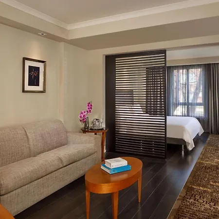 Hotel Park Plaza Victoria