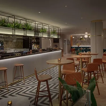 Hilton Angel Islington 4* Londýn